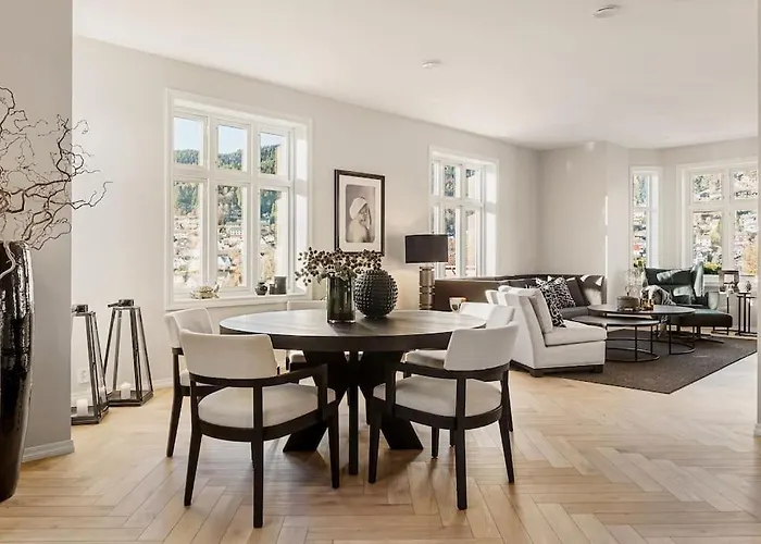 Villa Bergen. Historic Luxury Near The City Centre